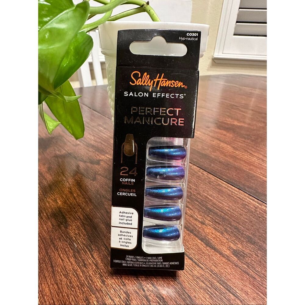 Sally Hansen Salon Manicure 24 Coffin Long Press on Nails W/ Glue Blue Hyp-nauti